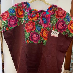 Guatemala Chichicastengo floral women’s blouse
